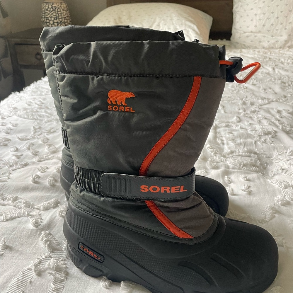 Sorel Kids Black and Orange Winter Boots 3